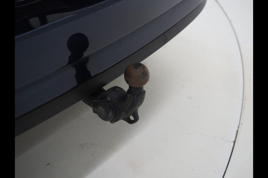 Škoda Superb Combi 1.4 TSI iV 218PK Style | Leder | Trekhaak | Adaptive Cruise | Virtual | Keyless | Memory | Carplay Škoda Superb Combi 1.4 TSI iV 218PK Style | Leder | Trekhaak | Adaptive Cruise | Virtual | Keyless | Memory | Carplay