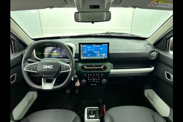 Dacia Spring Extreme 65 26.8 kWh Climate control Cruise control Parkeersensoren Achteruitrijcamera Navigatie LED Apple Carplay/ Android Auto Dacia Spring Extreme 65 26.8 kWh Climate control Cruise control Parkeersensoren Achteruitrijcamera Navigatie LED Apple Carplay/ Android Auto