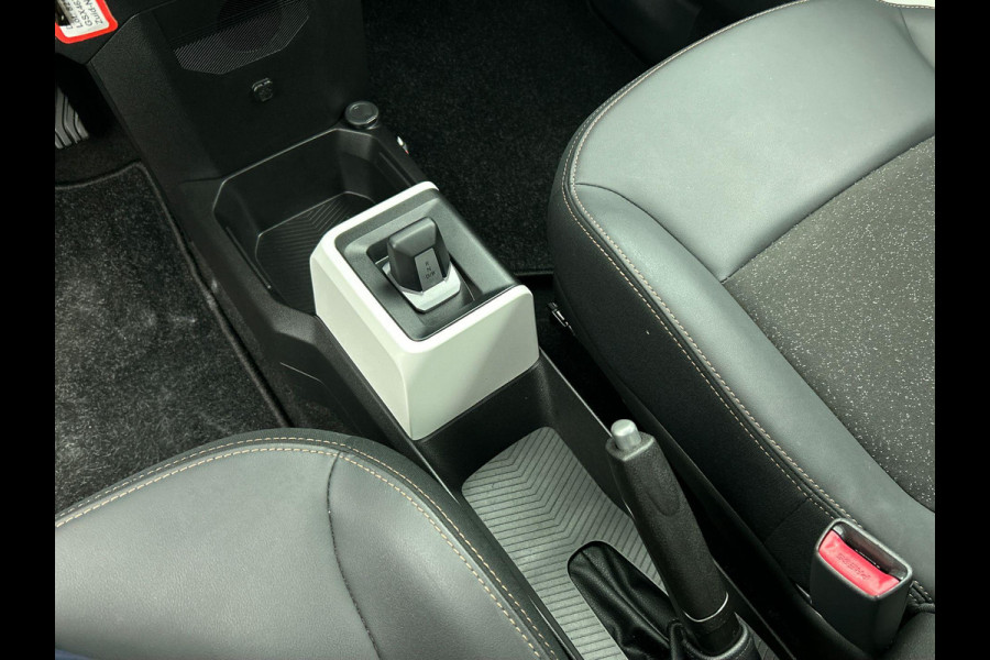 Dacia Spring Extreme 65 26.8 kWh Climate control Cruise control Parkeersensoren Achteruitrijcamera Navigatie LED Apple Carplay/ Android Auto Dacia Spring Extreme 65 26.8 kWh Climate control Cruise control Parkeersensoren Achteruitrijcamera Navigatie LED Apple Carplay/ Android Auto