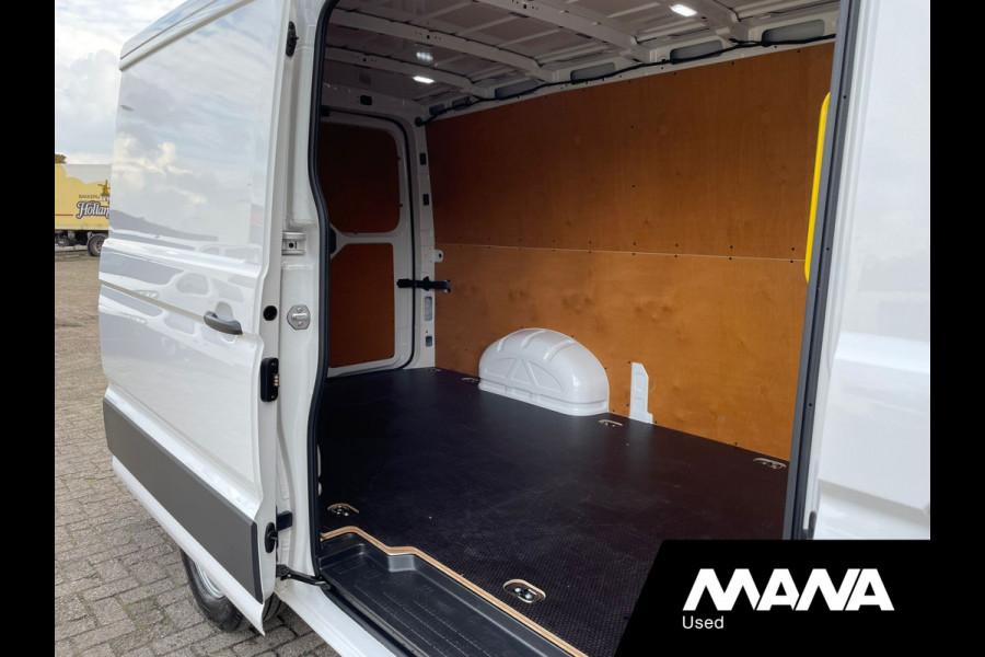 Volkswagen Crafter 2.0 TDI 140PK L3H2 Automaat Comfortline Carplay Camera Cruise control Camera Volkswagen Crafter 2.0 TDI 140PK L3H2 Automaat Comfortline Carplay Camera Cruise control Camera