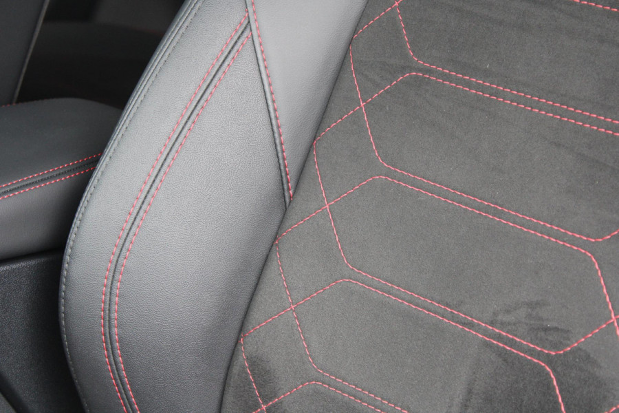 Ford Puma 1.0 EcoBoost Hybrid ST-Line X | SCI | Afneembare trekhaak |  Adaptive cruise control | 360graden camera | Winter Pack  | Dodehoekdetectie | Half Leder | Bang&Olufsen audio Ford Puma 1.0 EcoBoost Hybrid ST-Line X | SCI | Afneembare trekhaak |  Adaptive cruise control | 360graden camera | Winter Pack  | Dodehoekdetectie | Half Leder | Bang&Olufsen audio