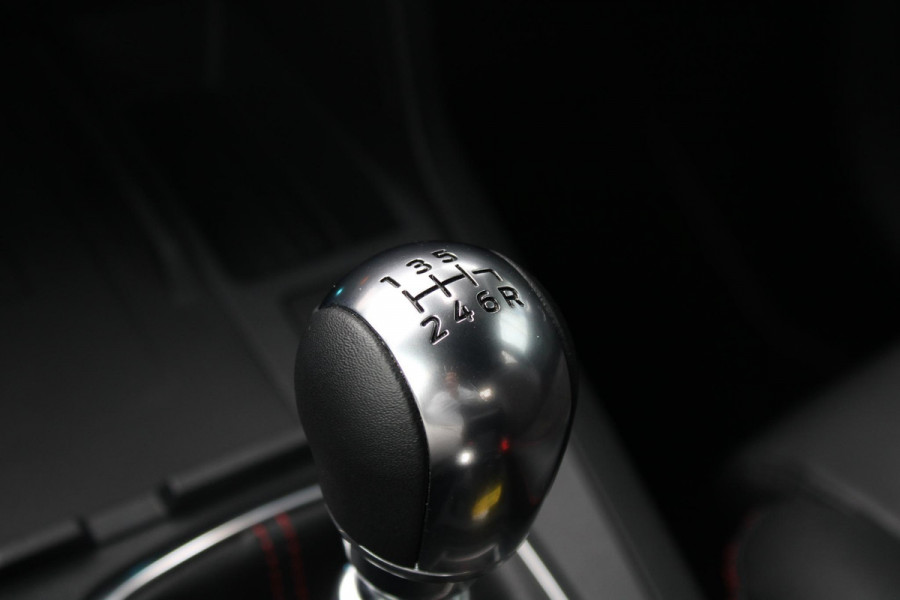 Ford Puma 1.0 EcoBoost Hybrid ST-Line X | SCI | Afneembare trekhaak |  Adaptive cruise control | 360graden camera | Winter Pack  | Dodehoekdetectie | Half Leder | Bang&Olufsen audio Ford Puma 1.0 EcoBoost Hybrid ST-Line X | SCI | Afneembare trekhaak |  Adaptive cruise control | 360graden camera | Winter Pack  | Dodehoekdetectie | Half Leder | Bang&Olufsen audio