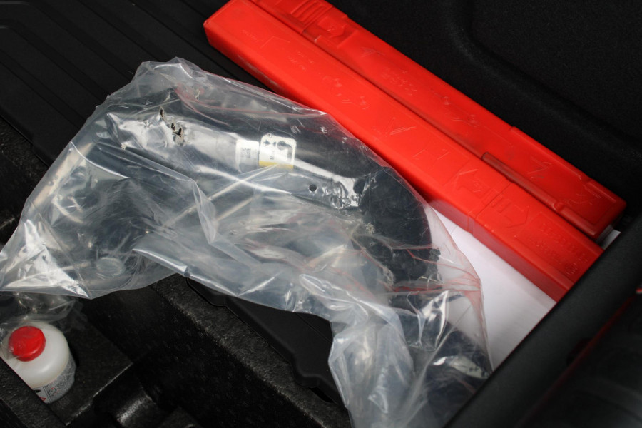 Ford Puma 1.0 EcoBoost Hybrid ST-Line X | SCI | Afneembare trekhaak |  Adaptive cruise control | 360graden camera | Winter Pack  | Dodehoekdetectie | Half Leder | Bang&Olufsen audio Ford Puma 1.0 EcoBoost Hybrid ST-Line X | SCI | Afneembare trekhaak |  Adaptive cruise control | 360graden camera | Winter Pack  | Dodehoekdetectie | Half Leder | Bang&Olufsen audio