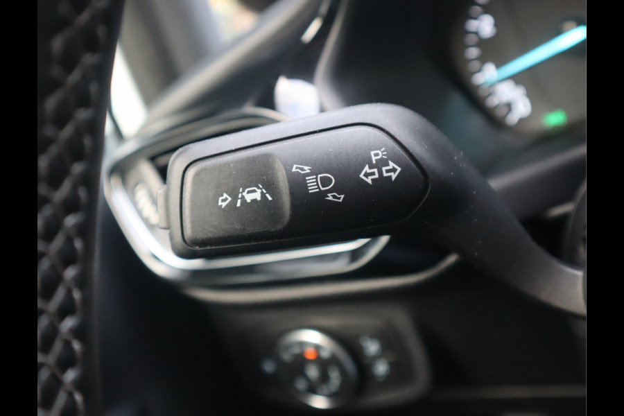 Ford Fiesta 1.0 EcoBoost Hybrid Titanium Ford Fiesta 1.0 EcoBoost Hybrid Titanium