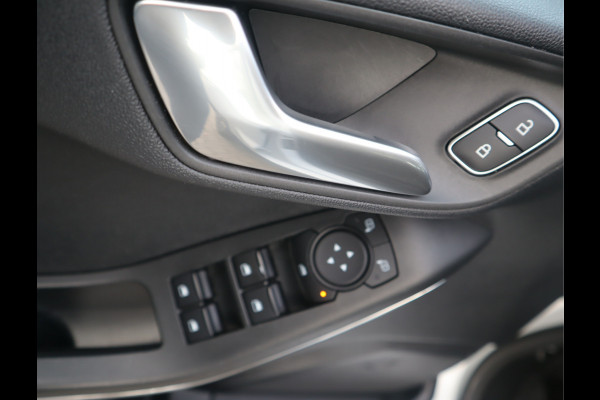 Ford Fiesta 1.0 EcoBoost Hybrid Titanium Ford Fiesta 1.0 EcoBoost Hybrid Titanium