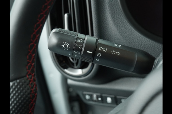 Kia Picanto 1.0 DPi GT-Line - Apple Carplay/Android Auto - Cruise Control - Climate Control -  Leren Bekleding - Navigatie - - Fabrieksgarantie tot 05-2031 Kia Picanto 1.0 DPi GT-Line - Apple Carplay/Android Auto - Cruise Control - Climate Control -  Leren Bekleding - Navigatie - - Fabrieksgarantie tot 05-2031