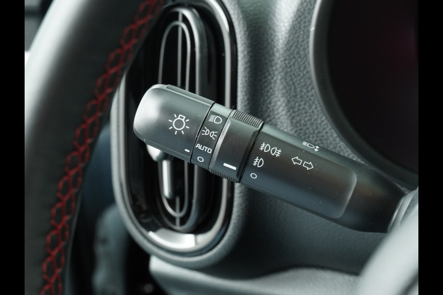 Kia Picanto 1.0 DPi GT-Line - Apple Carplay/Android Auto - Cruise Control - Climate Control - Lederen Bekleding - Navigatie - - Fabrieksgarantie tot 05-2031 Kia Picanto 1.0 DPi GT-Line - Apple Carplay/Android Auto - Cruise Control - Climate Control - Lederen Bekleding - Navigatie - - Fabrieksgarantie tot 05-2031