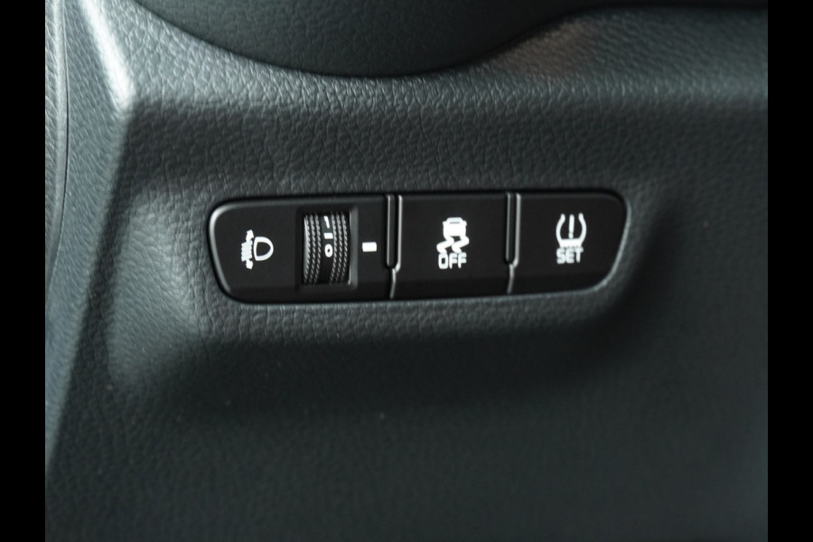 Kia Picanto 1.0 DPi GT-Line - Apple Carplay/Android Auto - Cruise Control - Climate Control - Lederen Bekleding - Navigatie - - Fabrieksgarantie tot 05-2031 Kia Picanto 1.0 DPi GT-Line - Apple Carplay/Android Auto - Cruise Control - Climate Control - Lederen Bekleding - Navigatie - - Fabrieksgarantie tot 05-2031