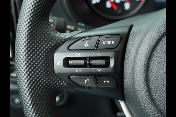 Kia Picanto 1.0 DPi GT-Line - Apple Carplay/Android Auto - Cruise Control - Climate Control - Lederen Bekleding - Navigatie - - Fabrieksgarantie tot 05-2031 Kia Picanto 1.0 DPi GT-Line - Apple Carplay/Android Auto - Cruise Control - Climate Control - Lederen Bekleding - Navigatie - - Fabrieksgarantie tot 05-2031