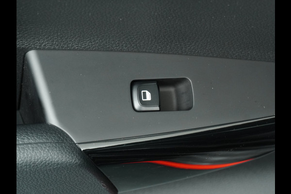 Kia Picanto 1.0 DPi GT-Line - Apple Carplay/Android Auto - Cruise Control - Climate Control - Lederen Bekleding - Navigatie - - Fabrieksgarantie tot 05-2031 Kia Picanto 1.0 DPi GT-Line - Apple Carplay/Android Auto - Cruise Control - Climate Control - Lederen Bekleding - Navigatie - - Fabrieksgarantie tot 05-2031