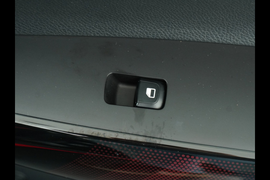 Kia Picanto 1.0 DPi GT-Line - Apple Carplay/Android Auto - Cruise Control - Climate Control - Lederen Bekleding - Navigatie - - Fabrieksgarantie tot 05-2031 Kia Picanto 1.0 DPi GT-Line - Apple Carplay/Android Auto - Cruise Control - Climate Control - Lederen Bekleding - Navigatie - - Fabrieksgarantie tot 05-2031