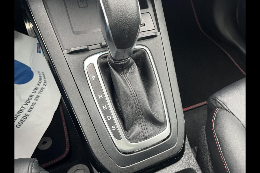 Ford Puma 1.0 EcoBoost Hybrid ST-Line X 125pk | Driver Assistance Pack | Matrix Led Koplampen | Winterpack | All Weather banden | Panorama dak Ford Puma 1.0 EcoBoost Hybrid ST-Line X 125pk | Driver Assistance Pack | Matrix Led Koplampen | Winterpack | All Weather banden | Panorama dak