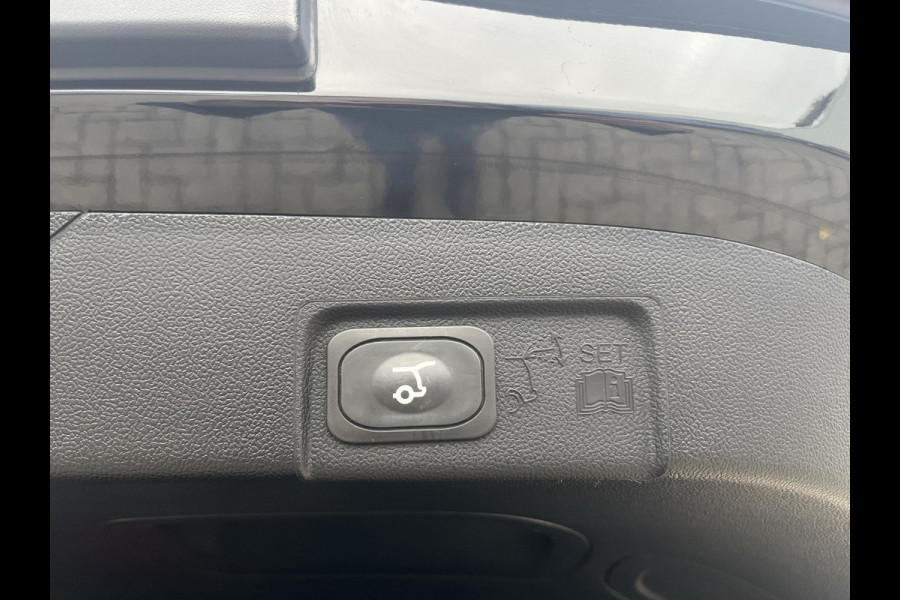 Ford Puma 1.0 EcoBoost Hybrid ST-Line X 125pk | Driver Assistance Pack | Matrix Led Koplampen | Winterpack | All Weather banden | Panorama dak Ford Puma 1.0 EcoBoost Hybrid ST-Line X 125pk | Driver Assistance Pack | Matrix Led Koplampen | Winterpack | All Weather banden | Panorama dak