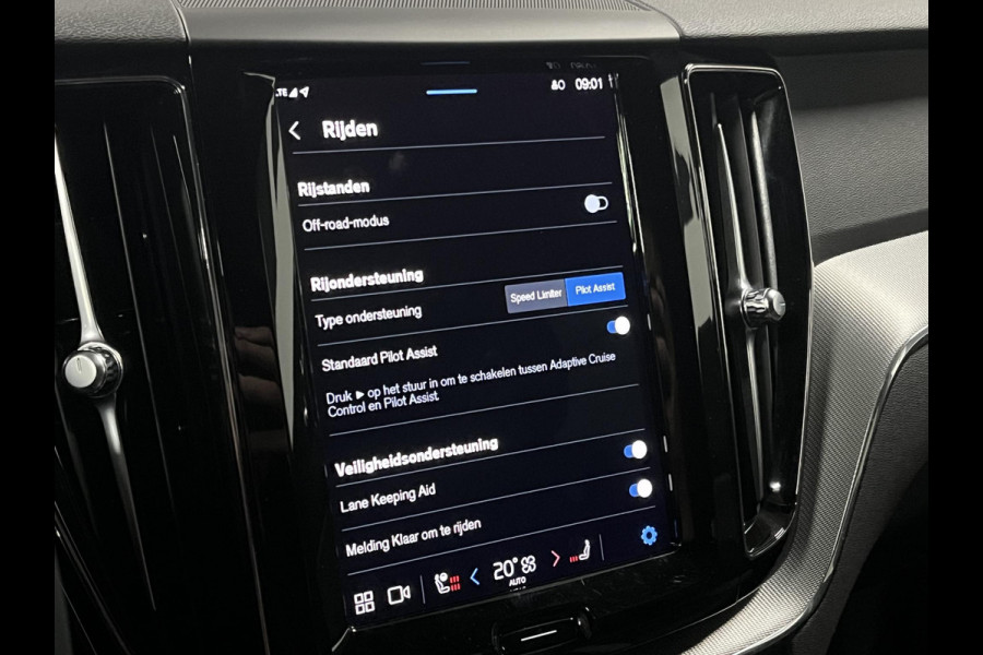 Volvo XC60 B4 Plus Dark Adapt. cruise | Stoel-/Stuurverwarming | Pilot assist | Memory seats | Google Maps | Carplay