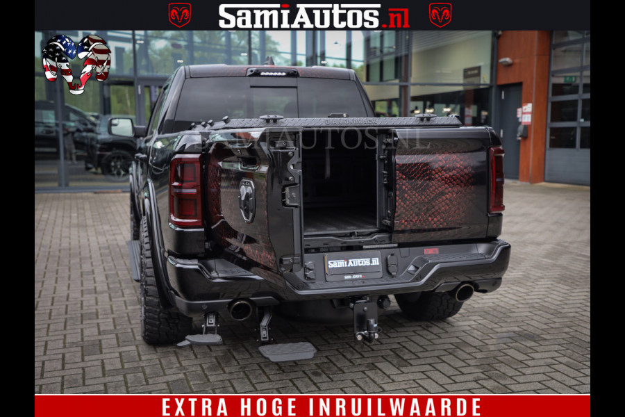 Dodge Ram COBRA EDITION | 1500 Limited Night High Output 540HP 706Nm | Massage + Full Option | De Meest Luxe en Volle Pick-Up in zijn Klas Comfortabele Dubbele Cabine met Royale 5 Zitplaatsen | BPM vrij | Nu Leverbaar uit Voorraad | Voorraad Nr 2292 - 5178 | Cobra package is meerprijs |