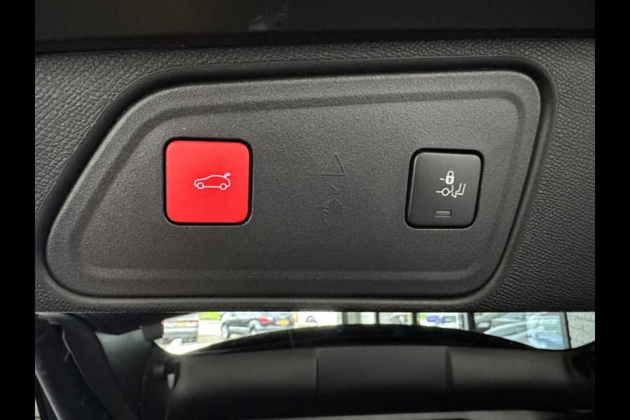 Peugeot 3008 1.2 PureTech Blue Lease Premium AUTOMAAT CAMERA CARPLAY HALF LEDER Peugeot 3008 1.2 PureTech Blue Lease Premium AUTOMAAT CAMERA CARPLAY HALF LEDER