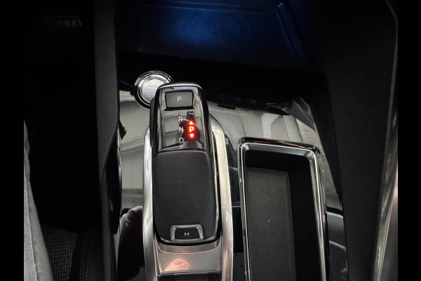 Peugeot 3008 1.2 PureTech Blue Lease Premium AUTOMAAT CAMERA CARPLAY HALF LEDER Peugeot 3008 1.2 PureTech Blue Lease Premium AUTOMAAT CAMERA CARPLAY HALF LEDER