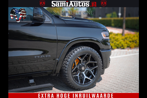 Dodge Ram 1500 Limited Night H.O 540HP 706Nm | Massage + Full Option | De Meest Luxe en Volle Pick-Up in zijn Klasse | Comfortabele Dubbele Cabine met Royale 5 Zitplaatsen | BPM vrij | Nu Leverbaar uit Voorraad | Voorraad Nr 2323 - 5168