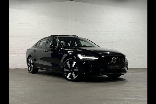 Volvo S60 2.0 Recharge T8 AWD Ultimate Dark *455 PK* | Massage | Open dak | Bowers & Wilkins | Adapt. cruise | Stoelventilatie & Stoelverwarming Volvo S60 2.0 Recharge T8 AWD Ultimate Dark *455 PK* | Massage | Open dak | Bowers & Wilkins | Adapt. cruise | Stoelventilatie & Stoelverwarming