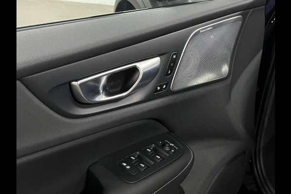 Volvo S60 2.0 Recharge T8 AWD Ultimate Dark *455 PK* | Massage | Open dak | Bowers & Wilkins | Adapt. cruise | Stoelventilatie & Stoelverwarming Volvo S60 2.0 Recharge T8 AWD Ultimate Dark *455 PK* | Massage | Open dak | Bowers & Wilkins | Adapt. cruise | Stoelventilatie & Stoelverwarming
