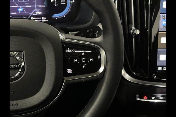 Volvo S60 2.0 Recharge T8 AWD Ultimate Dark *455 PK* | Massage | Open dak | Bowers & Wilkins | Adapt. cruise | Stoelventilatie & Stoelverwarming Volvo S60 2.0 Recharge T8 AWD Ultimate Dark *455 PK* | Massage | Open dak | Bowers & Wilkins | Adapt. cruise | Stoelventilatie & Stoelverwarming