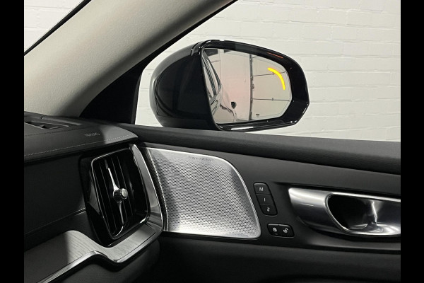 Volvo S60 2.0 Recharge T8 AWD Ultimate Dark *455 PK* | Massage | Open dak | Bowers & Wilkins | Adapt. cruise | Stoelventilatie & Stoelverwarming Volvo S60 2.0 Recharge T8 AWD Ultimate Dark *455 PK* | Massage | Open dak | Bowers & Wilkins | Adapt. cruise | Stoelventilatie & Stoelverwarming