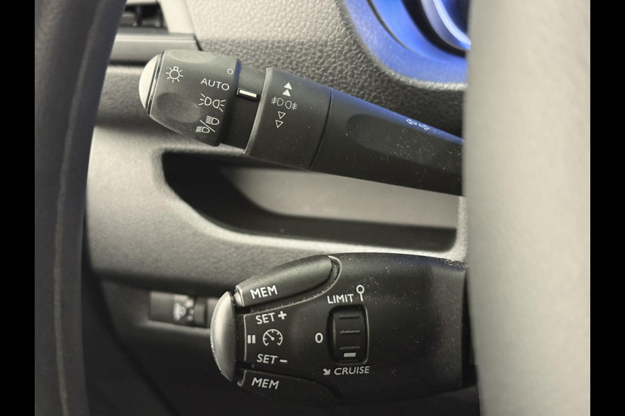 Toyota PROACE Electric Worker Professional Extra Range 75 kWh Toyota PROACE Electric Worker Professional Extra Range 75 kWh