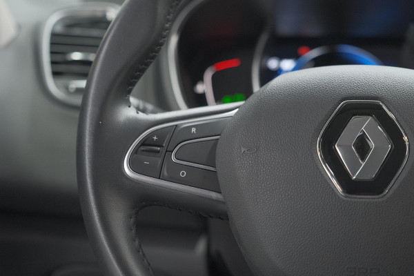 Renault Scénic TCe 140 EDC Limited | Camera | Stoelverwarming | Navigatie | Apple Carplay Renault Scénic TCe 140 EDC Limited | Camera | Stoelverwarming | Navigatie | Apple Carplay