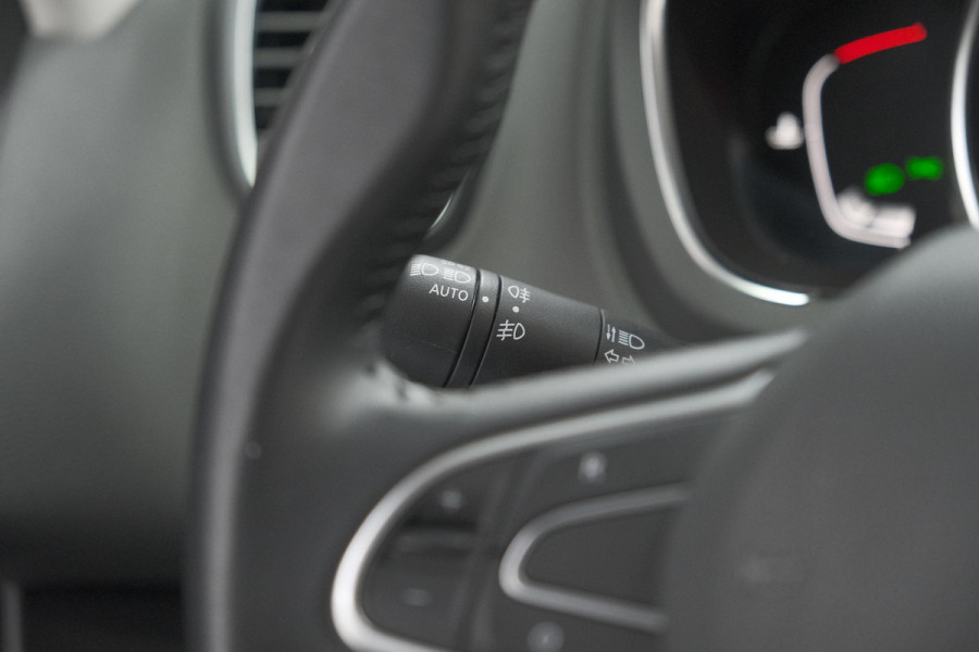 Renault Scénic TCe 140 EDC Limited | Camera | Stoelverwarming | Navigatie | Apple Carplay Renault Scénic TCe 140 EDC Limited | Camera | Stoelverwarming | Navigatie | Apple Carplay