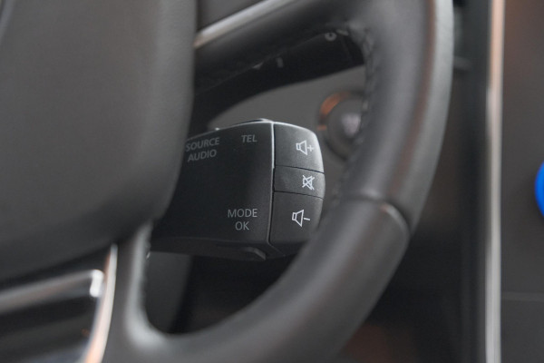 Renault Scénic TCe 140 EDC Limited | Camera | Stoelverwarming | Navigatie | Apple Carplay Renault Scénic TCe 140 EDC Limited | Camera | Stoelverwarming | Navigatie | Apple Carplay