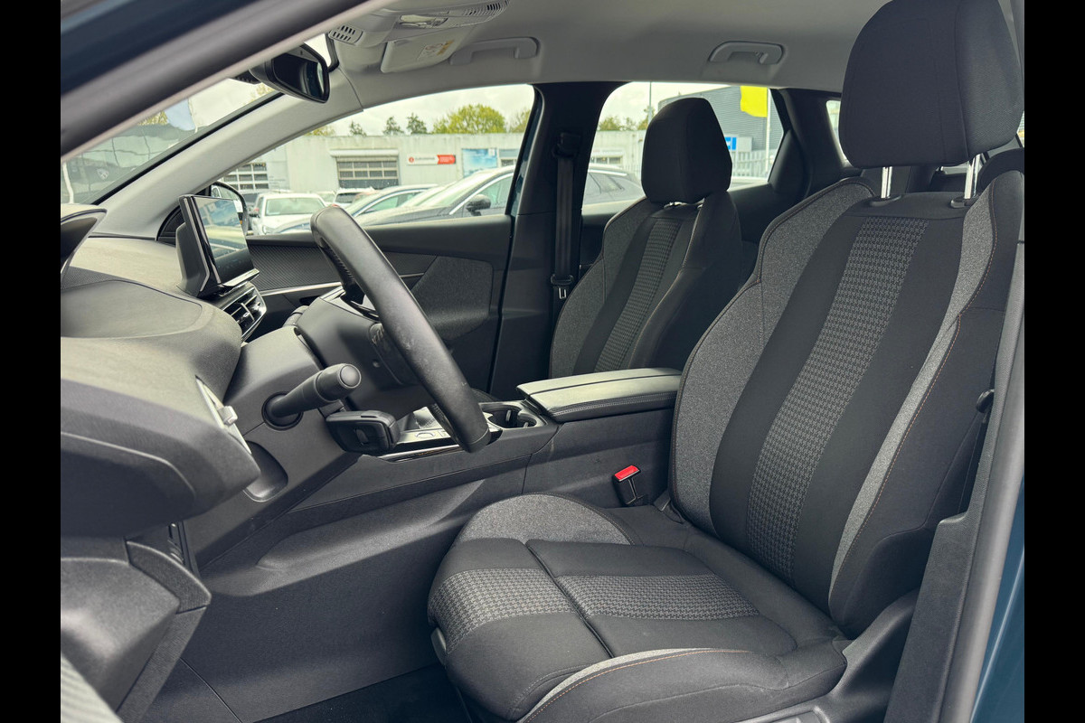 Peugeot 3008 1.2 PureTech Blue Lease Active NL AUTO | CAMERA | TREKHAAK | CARPLAY | Peugeot 3008 1.2 PureTech Blue Lease Active NL AUTO | CAMERA | TREKHAAK | CARPLAY |