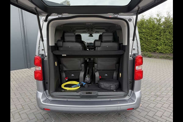Peugeot e-Traveller 75 kWh Business VIP / PRIJS INCL BTW /**7.401 KM**/ FULL ELECTRIC / 6-PERSOONS / 2x SCHUIFDEUR / LEDER / MASSAGE......