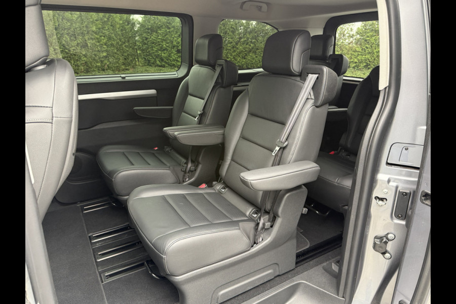 Peugeot e-Traveller 75 kWh Business VIP / PRIJS INCL BTW /**7.401 KM**/ FULL ELECTRIC / 6-PERSOONS / 2x SCHUIFDEUR / LEDER / MASSAGE......