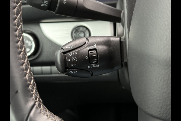 Peugeot e-Traveller 75 kWh Business VIP / PRIJS INCL BTW /**7.401 KM**/ FULL ELECTRIC / 6-PERSOONS / 2x SCHUIFDEUR / LEDER / MASSAGE......