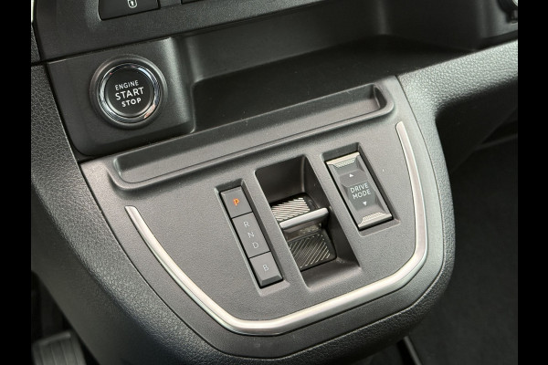 Peugeot e-Traveller 75 kWh Business VIP / PRIJS INCL BTW /**7.401 KM**/ FULL ELECTRIC / 6-PERSOONS / 2x SCHUIFDEUR / LEDER / MASSAGE......