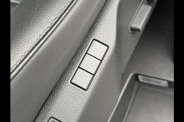 Peugeot e-Traveller 75 kWh Business VIP / PRIJS INCL BTW /**7.401 KM**/ FULL ELECTRIC / 6-PERSOONS / 2x SCHUIFDEUR / LEDER / MASSAGE......