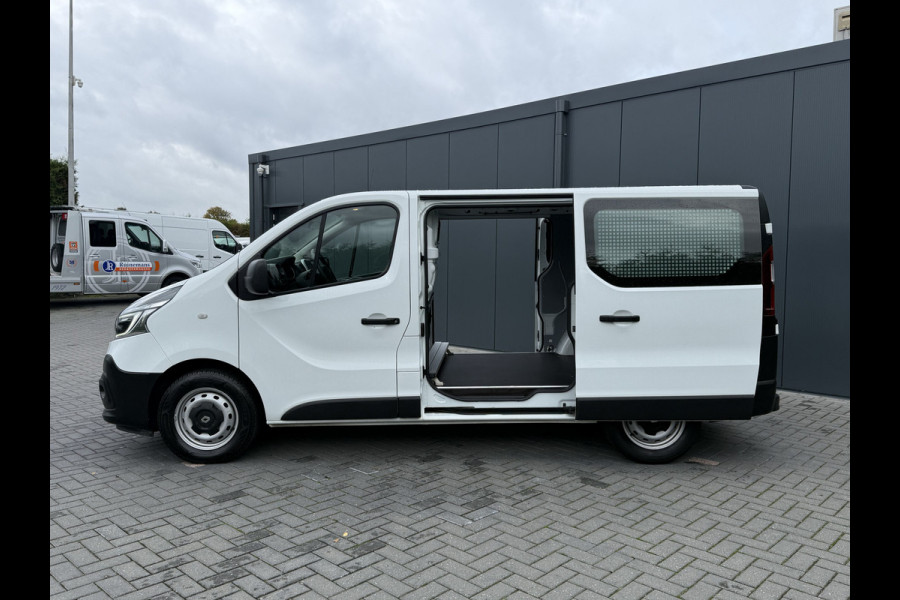 Renault Trafic 2.0 dCi 145 PK AUTOMAAT / L1H1 / 2x SCHUIFDEUR / TREKHAAK / AIRCO / CRUISE / 3-ZITS / LED Renault Trafic 2.0 dCi 145 PK AUTOMAAT / L1H1 / 2x SCHUIFDEUR / TREKHAAK / AIRCO / CRUISE / 3-ZITS / LED