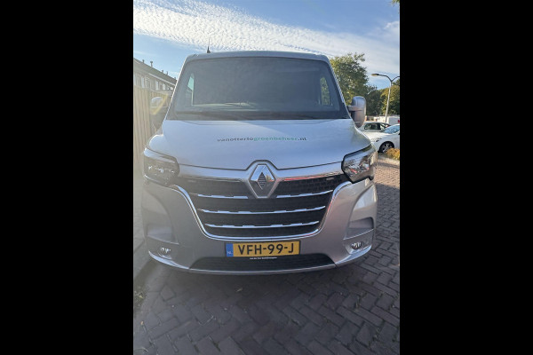 Renault Master T28 2.3 dCi 135 L1H1 | Trekhaak | 136PK | Nieuwstaat | Renault Master T28 2.3 dCi 135 L1H1 | Trekhaak | 136PK | Nieuwstaat |