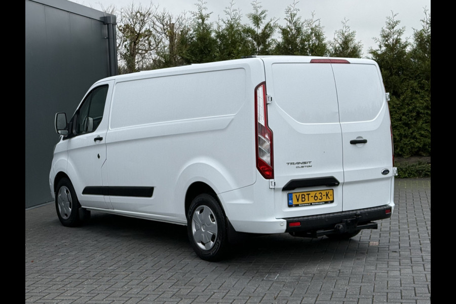 Ford Transit Custom 2.0 TDCI 130 PK AUTOMAAT / L2H1 / TREND / TREKHAAK / CRUISE / CAMERA / NAVI / LED