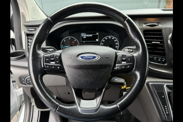 Ford Transit Custom 2.0 TDCI 130 PK AUTOMAAT / L2H1 / TREND / TREKHAAK / CRUISE / CAMERA / NAVI / LED