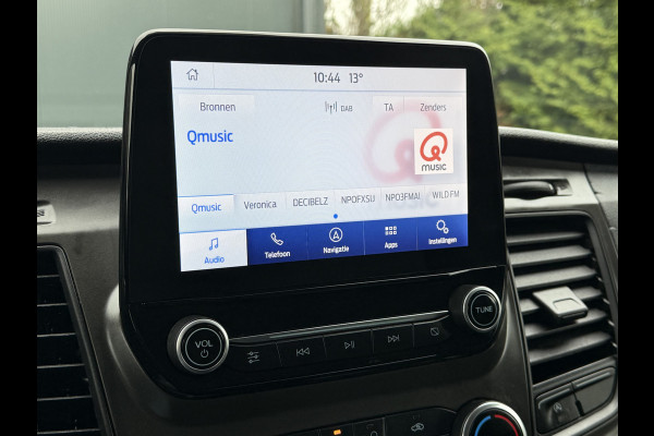 Ford Transit Custom 2.0 TDCI 130 PK AUTOMAAT / L2H1 / TREND / TREKHAAK / CRUISE / CAMERA / NAVI / LED