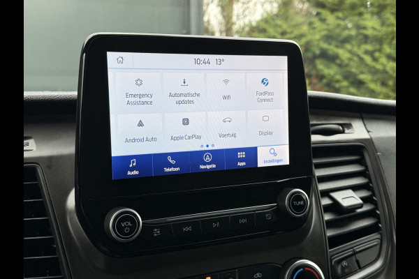 Ford Transit Custom 2.0 TDCI 130 PK AUTOMAAT / L2H1 / TREND / TREKHAAK / CRUISE / CAMERA / NAVI / LED