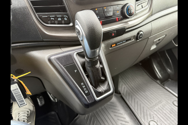 Ford Transit Custom 2.0 TDCI 130 PK AUTOMAAT / L2H1 / TREND / TREKHAAK / CRUISE / CAMERA / NAVI / LED