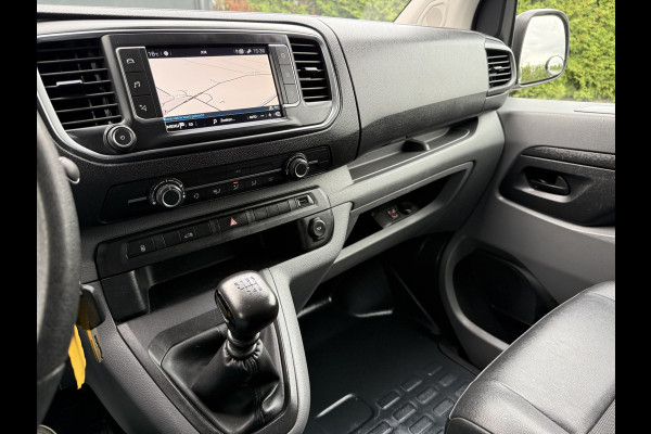 Peugeot Expert 2.0 BlueHDI 120 PK / L3H1 / 1e EIG. / AIRCO / CRUISE / NAVI / CAMERA / CARPLAY Peugeot Expert 2.0 BlueHDI 120 PK / L3H1 / 1e EIG. / AIRCO / CRUISE / NAVI / CAMERA / CARPLAY