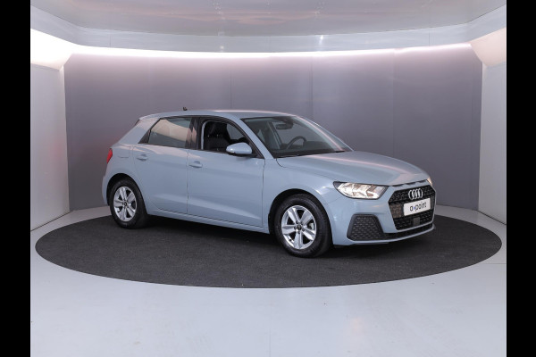 Audi A1 Sportback 25 TFSI Pro Line 95 pk | Navigatie | Parkeersensoren achter | Cruise control | Apple Carplay/Android Auto | Audi A1 Sportback 25 TFSI Pro Line 95 pk | Navigatie | Parkeersensoren achter | Cruise control | Apple Carplay/Android Auto |