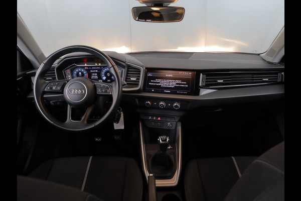 Audi A1 Sportback 25 TFSI Pro Line 95 pk | Navigatie | Parkeersensoren achter | Cruise control | Apple Carplay/Android Auto | Audi A1 Sportback 25 TFSI Pro Line 95 pk | Navigatie | Parkeersensoren achter | Cruise control | Apple Carplay/Android Auto |