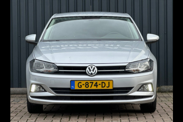 Volkswagen Polo 1.0 MPI Comfortline Volkswagen Polo 1.0 MPI Comfortline