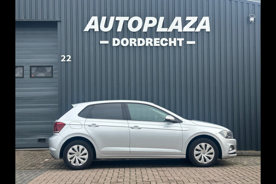 Volkswagen Polo 1.0 MPI Comfortline Volkswagen Polo 1.0 MPI Comfortline