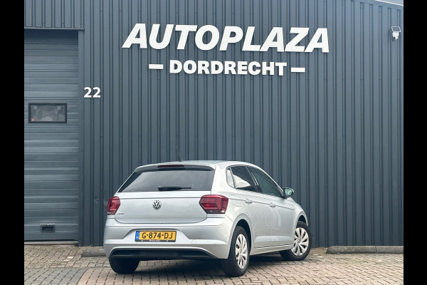 Volkswagen Polo 1.0 MPI Comfortline Volkswagen Polo 1.0 MPI Comfortline