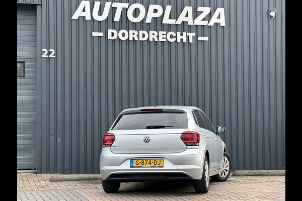 Volkswagen Polo 1.0 MPI Comfortline Volkswagen Polo 1.0 MPI Comfortline